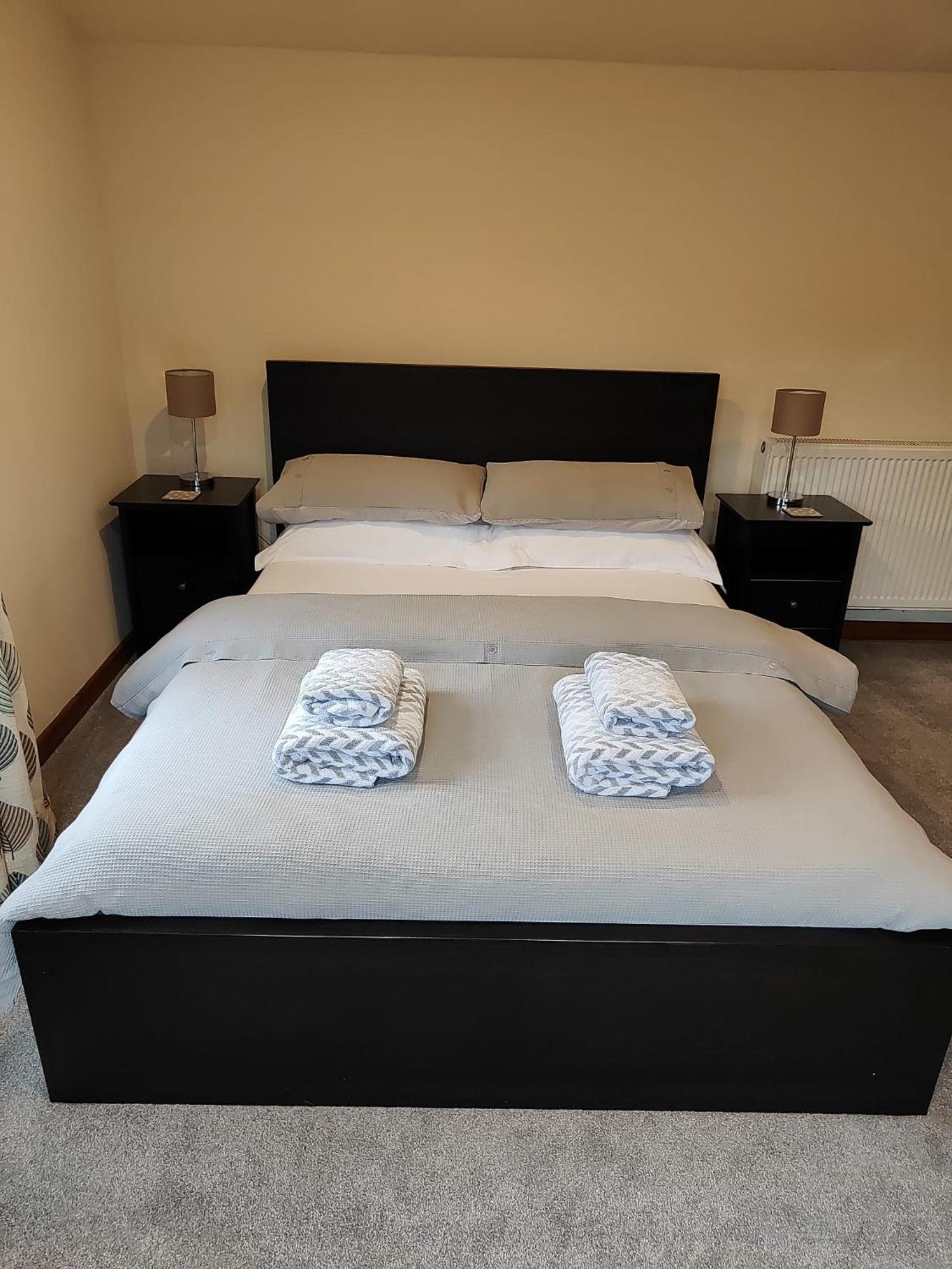 The Garden Lodge Llynclys Luaran gambar
