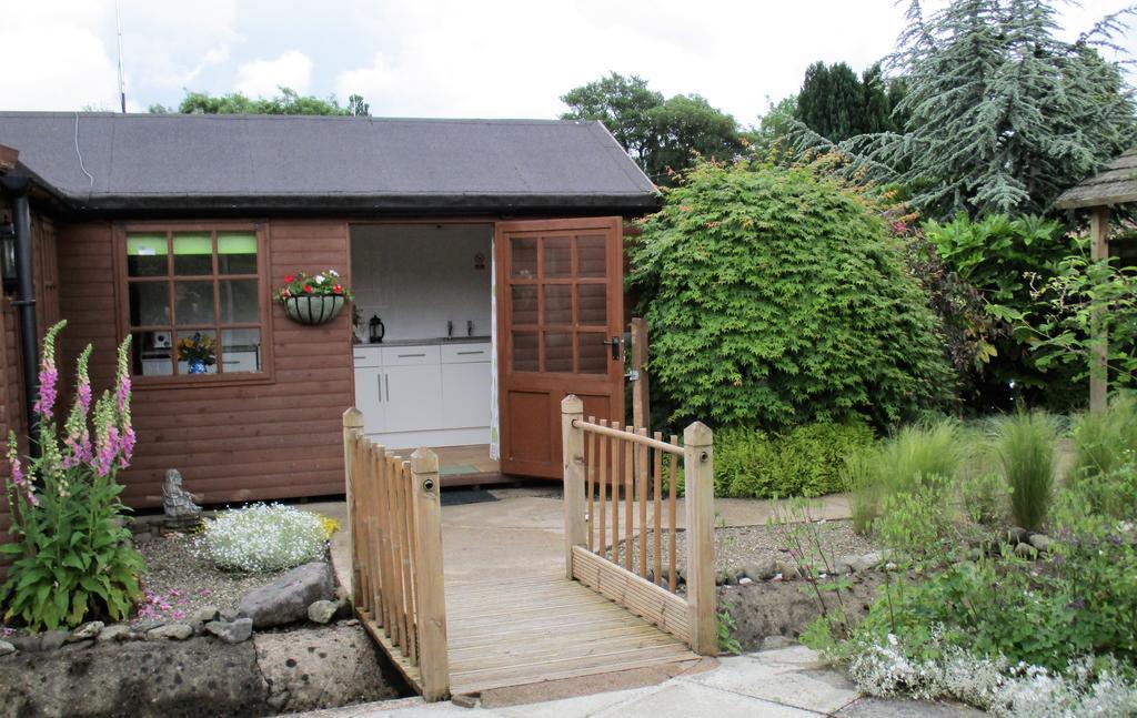 The Garden Lodge Llynclys Luaran gambar