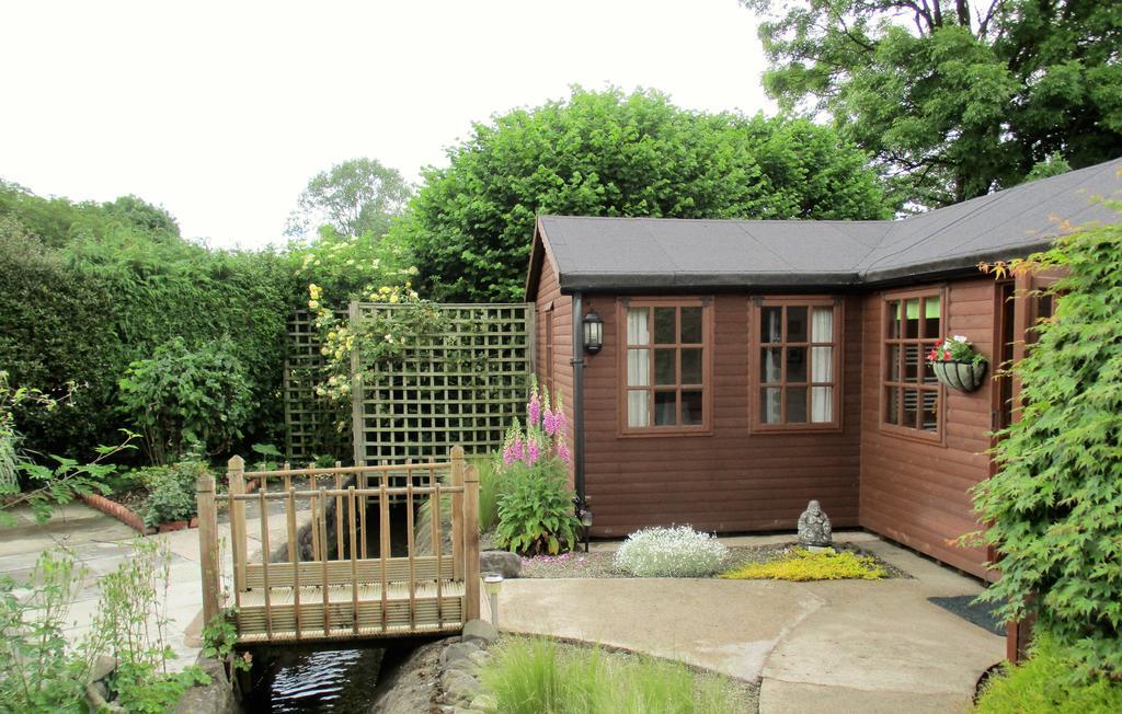 The Garden Lodge Llynclys Luaran gambar