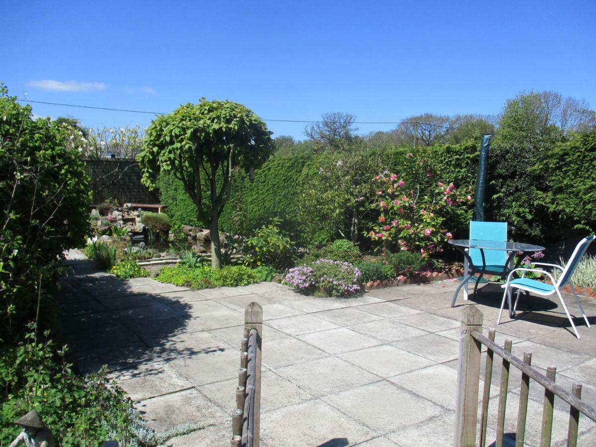 The Garden Lodge Llynclys Luaran gambar